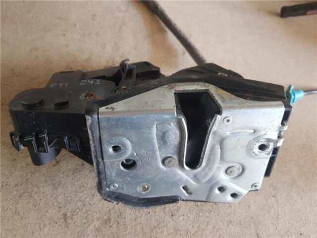 Foto 2ª: Cerradura Puerta Delantera Izquierda Bmw Serie 3 315 