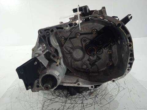 Foto 3ª: Caja Cambios Renault Clio SOCIETE GENERIQUE 65CV 48KW [K9K] (2004)