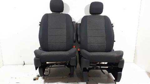 Asientos Traseros Chrysler Grand Voyager 2.8 CRD CAT 163CV 120KW
