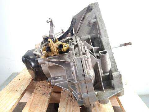 Foto 4ª: Caja Cambios Renault Megane 1.6 16V HATCHBACK 115CV 84KW IV HATCHBACK B9A/M/N_) (2016)