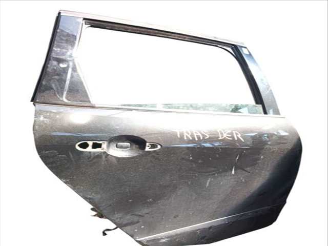 Foto 2ª: Puerta Trasera Derecha Renault Scenic 1.9 DCI JZ0J JZ1J JZ1K JZ1S) (2008)