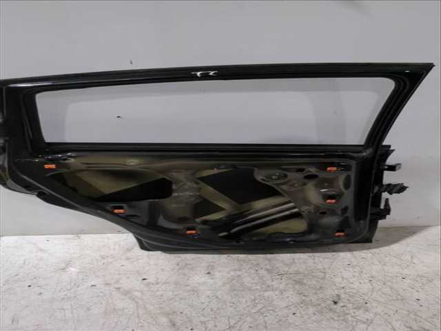 Foto 3ª: Puerta Trasera Izquierda Seat Leon 1.9 TDI 105CV 77KW [BKC,BLS,BXE] (2009)