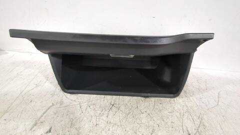 Guantera Toyota Auris 1.6 ZRE151_) 124CV