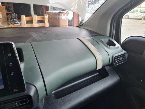 Salpicadero Citroen Berlingo SHINE M 131CV 96KW