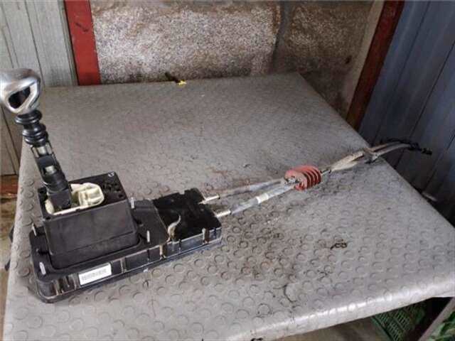 Foto 2ª: Palanca de Cambio Peugeot 308 1.6 ACTIVE [1.6 LTR. - 85 KW 16V E-HDI FAP] [9h05]