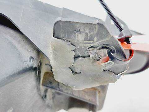 Foto 4ª: Faro Izquierdo Renault Megane 1.6 BERLINA 107CV 79KW I FASE 2 BERLINA BA0) [K4M A7] (2001)