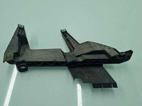 Soporte Faro Derecho Bmw X3 XDRIVE 20D 177CV 130KW