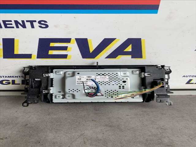 Foto 2ª: Pantalla Multifuncion Land Rover Discovery 2.0 DTD 179CV 0CV [204DTD] (2018)