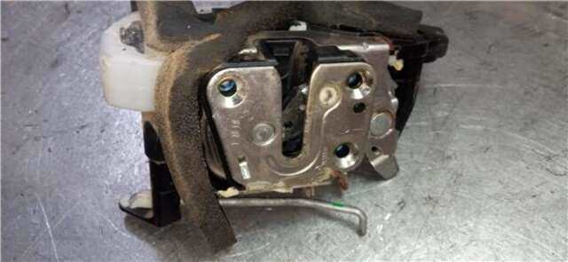 Foto 3ª: Cerradura Puerta Delantera Izquierda Nissan Juke 1.6 N-CONNECTA [1.6 LTR. - 86 KW 16V CAT]