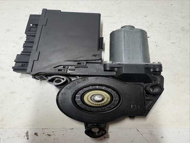 Foto 2ª: Elevalunas Eléctrico Delantero Izquierdo Audi A4 BERLINA (2006)