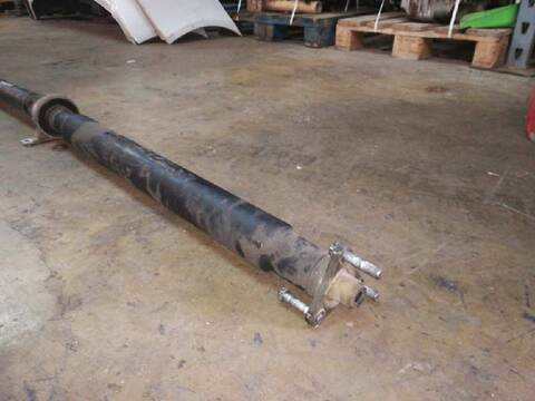 Foto 2ª: Transmision Central Bmw Serie 5 518 520 D BERLINA 163CV 120KW [M47N204D5] (2006)