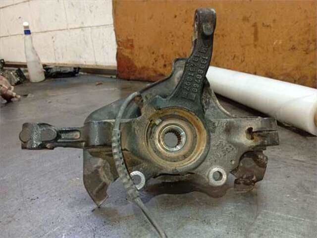 Foto 3ª: Mangueta Delantera Derecha Opel Corsa 1.4 EDITION [1.4 LTR. - 66 KW]