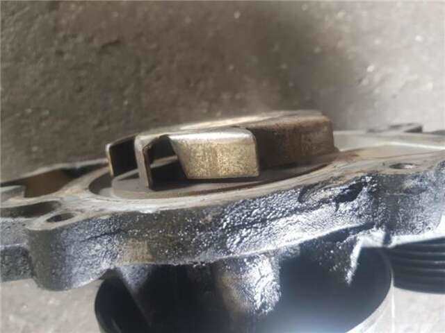 Foto 2ª: Bomba de Agua Mercedes Sprinter 511 CDI [OM 646.985]