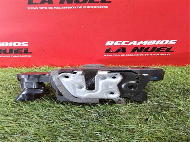 Foto 4ª: Cerradura Puerta Delantera Izquierda Renault Kangoo BLUE DCI 95 KJAB) 95CV 70KW [K9K 876,K9K 877] (2024)