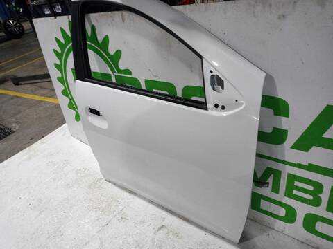 Foto 2ª: Puerta Delantera Derecha Dacia Sandero LAUREATE 90CV [K9K] (2012)