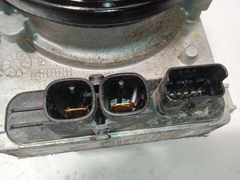 Foto 4ª: Bomba Servodireccion Citroen C4 LIVE EDITION 110CV 81KW [HNZ] (2016)