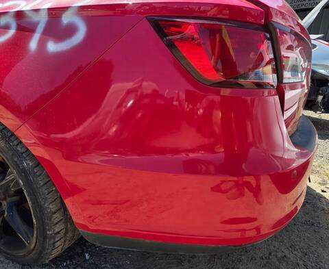 Foto 2ª: Paragolpes Trasero Seat Leon STYLE 150CV 110KW (2014)
