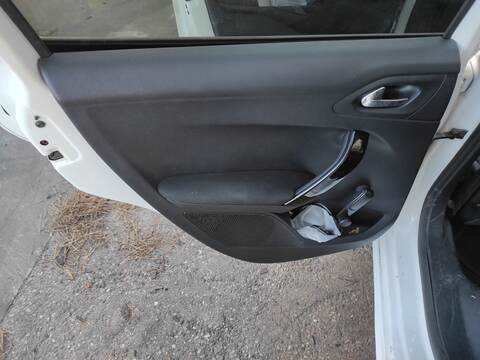 Tapizados Cartoneras Peugeot 208 HMZ