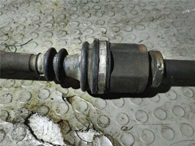 Foto 3ª: Transmision Delantera Derecha Renault Scenic 1.9 AUTHENTIQUE [1.9 LTR. - 88 KW DCI DIESEL] (JM)(2003-_) [F9Q D8]