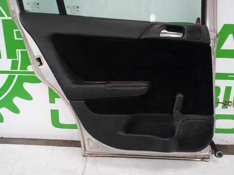 Foto 3ª: Puerta Trasera Izquierda Opel Astra 1.6 16V BERLINA 101CV [X16XEL] (1998)