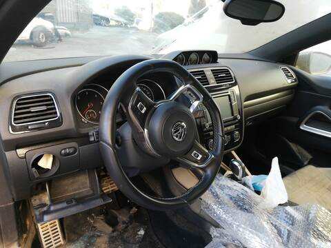 Salpicadero Volkswagen Scirocco CUUB