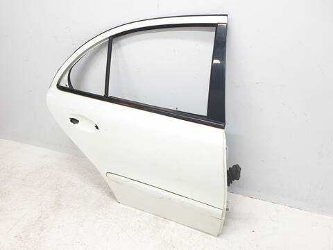 Foto 2ª: Puerta Trasera Derecha Mercedes Clase E 180 E 220 CDI BUSINESS 211.008) [646821] (2005)