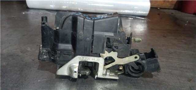 Foto 3ª: Cerradura Puerta Delantera Derecha Mercedes Clase E 180 4.3 430 (210.070) [4.3 LTR. - 205 KW V8 24V CAT] [M 113.940]