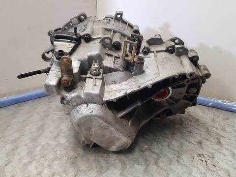 Foto 3ª: Caja Cambios Volvo S80 2.4 125KW) BERLINA 170CV [B5244S] (1999)