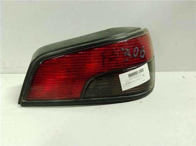 Piloto Trasero Derecho Peugeot 306 1.9 XT DT [1.9 LTR. - 68 KW TURBODIESEL]
