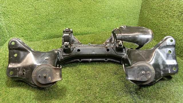 Cuna de Motor Nissan Skyline 2.5 G R34