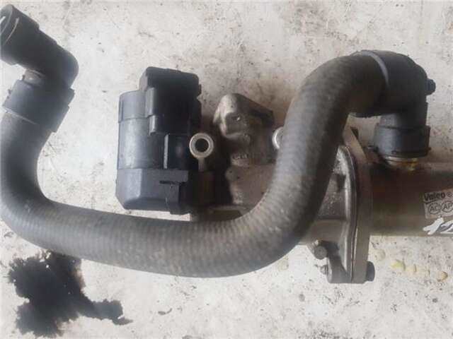 Foto 2ª: Valvula EGR Citroen C5 2.0 EXCLUSIVE [2.0 LTR. - 100 KW HDI CAT (RHR - DW10BTED4)] [RHR (DW10BTED4)]