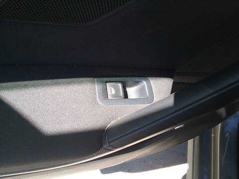 Botonera Elevalunas Volkswagen Golf 1.6 TDI DPF 105CV 77KW