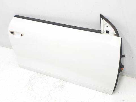 Foto 3ª: Puerta Delantera Derecha Volkswagen Scirocco 2.0 16V TSI 265CV [CDLA] (2008)