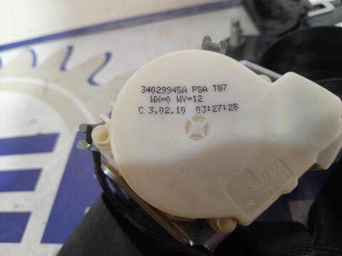 Foto 3ª: Cinturón Trasero Derecho Peugeot 5008 2.0 BLUE-HDI FAP 150CV [RHE (DW10CTED4)] (2009)