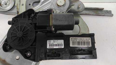 Foto 2ª: Elevalunas Eléctrico Delantero Izquierdo Renault Megane K9K832 III COUPE (2009)