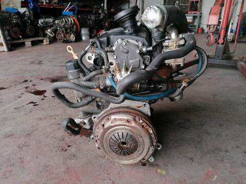 Foto 2ª: Motor Completo Volkswagen Golf AXR BERLINA (1997)