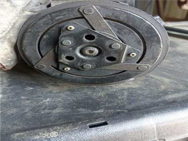 Foto 3ª: Compresor Aire Acondicionado Renault Scenic 1.9 AUTHENTIQUE [1.9 LTR. - 88 KW DCI DIESEL] (JM)(2003-_) [F9Q D8]