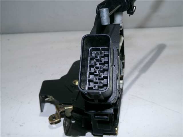 Foto 4ª: Cerradura Puerta Delantera Derecha Ford C Max 1.6 TDCI 2003-2007 [G8DA] (2004)