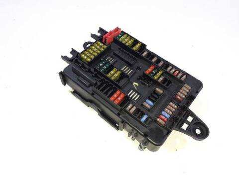 Caja Reles Fusibles Bmw Serie 3 315 320D 184CV 135KW