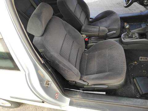 Asiento Delantero Derecho Volkswagen Golf AKQ BERLINA