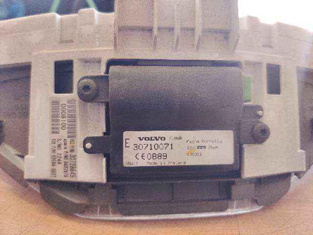 Foto 2ª: Cuadro de Instrumentos Volvo V50 1.6 D [D4164T] (2005)