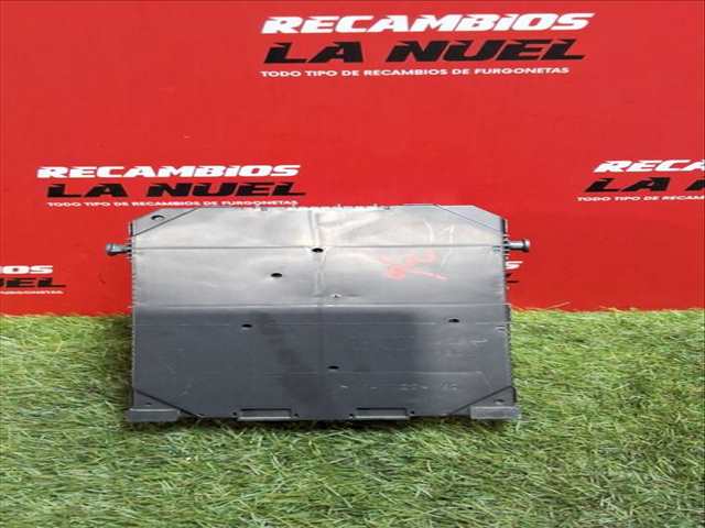 Foto 2ª: Caja Reles Fusibles Citroen Jumpy 1.5 BLUEHDI 100 102CV 75KW FURGONETA [YHR (DV5RUCD)] (2020)