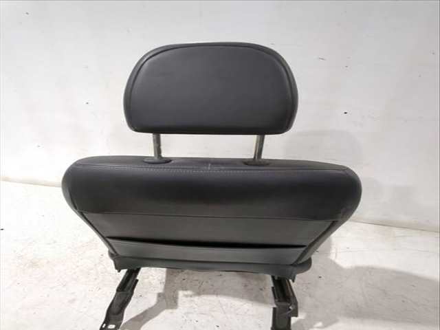 Foto 3ª: Asiento Delantero Derecho Peugeot 4007 2.2 HDI 156CV 115KW [4HN (DW12MTED4),4HK (DW12ME5)] (2007)