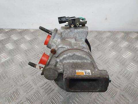 Foto 3ª: Compresor Aire Acondicionado Ford Transit AMBIENTE 75CV 55KW [XWCB] (2018)