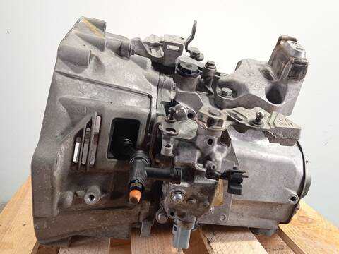 Foto 2ª: Caja Cambios Peugeot 3008 1.2 THP/ PURETECH 130 MRHNSM MRHNSU MRHNSJ MRHNYW ... 131CV 96KW [HNY] (2018)