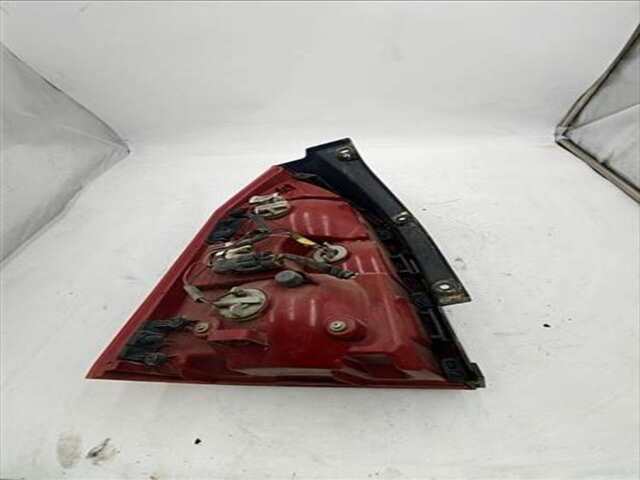 Foto 2ª: Piloto Trasero Derecho Hyundai Tucson 2.0 CRDI COMFORT (4WD) [2.0 LTR. - 103 KW CRDI CAT] [4EA]