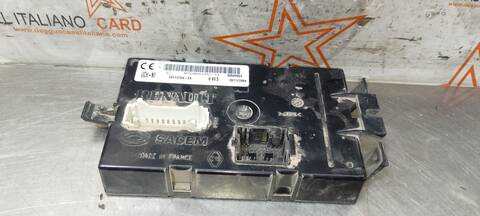 Foto 3ª: Centralita Motor ECU Renault Trafic L1H1 CAJA CERRADA CORTO 82CV 60KW [D-F9Q U7] (2005)