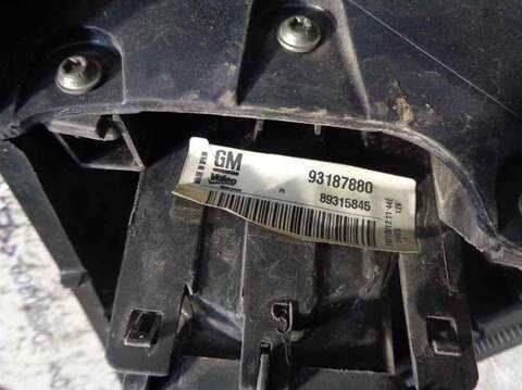 Foto 3ª: Piloto Trasero Derecho Opel Signum BASICO 125CV 92KW [Y22DTR] (2004)