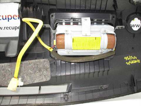 Foto 2ª: Kit Airbag Toyota Avensis 1AZFSE BERLINA (2008)