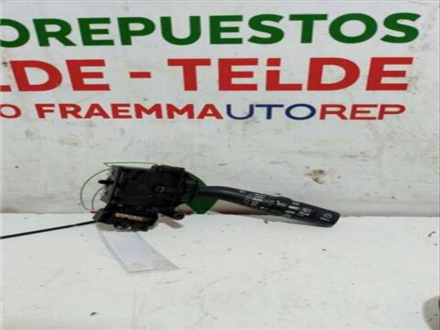 Mando Multifuncion Toyota Corolla 2.2 D-4D SPORT [2.2 LTR. 130KW D-CAT]